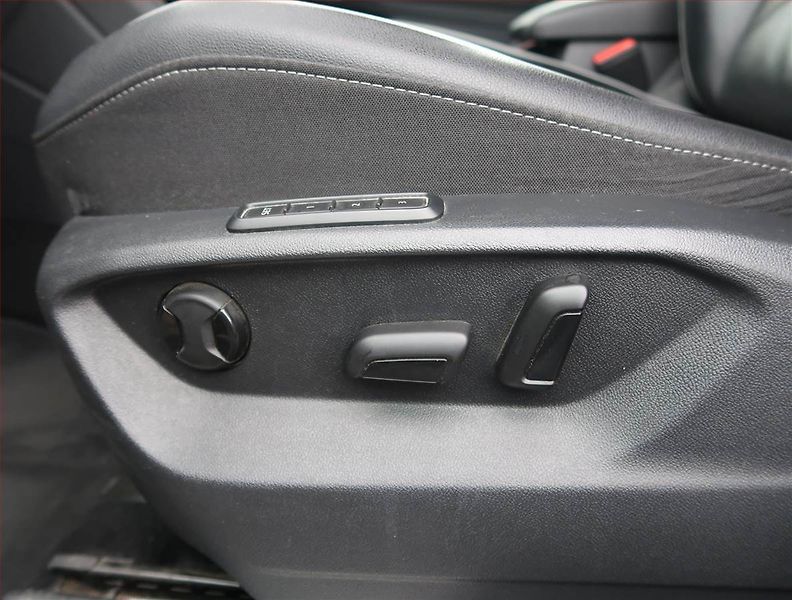 Volkswagen Tiguan Allspace (2019) R-Line 2.0 BiTDI - fotka 22 z 24
