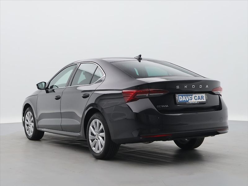 Škoda Octavia 2,0 TDI DSG Top Selection DPH - fotka 5 z 27