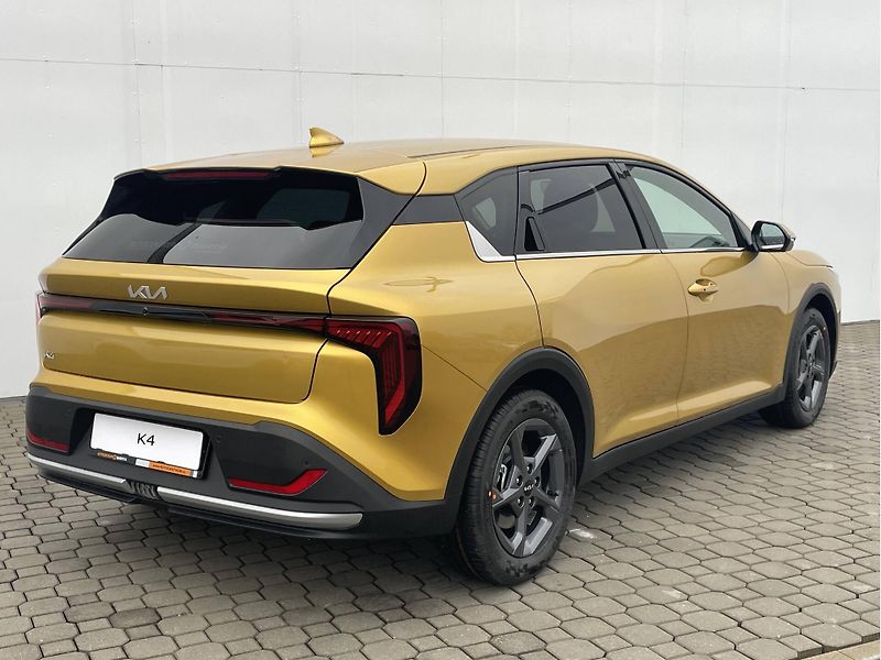 Kia K4 (2025) TOP 7DCT 1,6 T-GDi - fotka 2 z 6