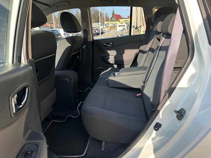 Renault Koleos 2.0dCi 4x4/Navi/Tempomat/1MAJ - fotka 12 z 28