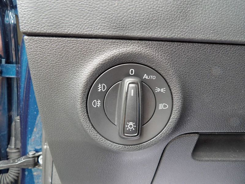 Škoda Karoq 2.0TDI 110kW DSG 4x4 Virtual - fotka 17 z 30