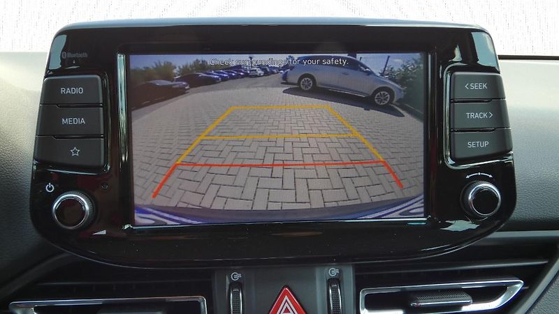 Hyundai i30 1.0 T-GDI Start Plus kombi - fotka 16 z 23