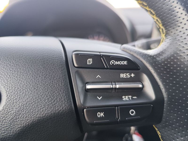 Hyundai Kona 1.6 GDI/104kW Mystic Lime DCT - fotka 25 z 33