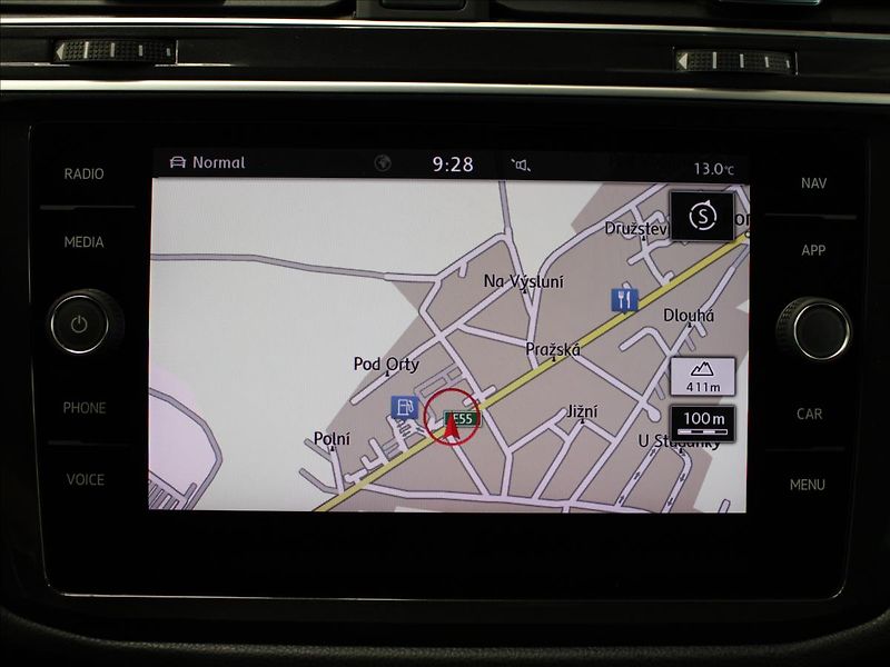 Volkswagen Tiguan 2,0 TSI 132KW DSG 1.majitel - fotka 23 z 40