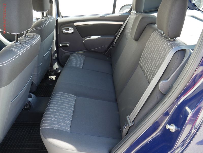 Dacia Sandero (2012) 1.2i, 1.maj,ČR, Klima - fotka 10 z 14