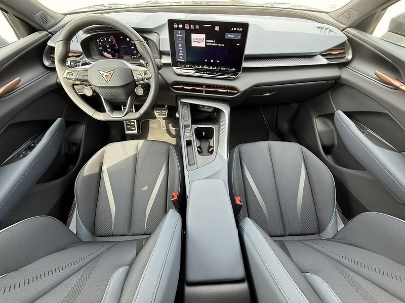 Cupra Terramar DSG 4WD 2,0 TSi 150 kW - fotka 10 z 24