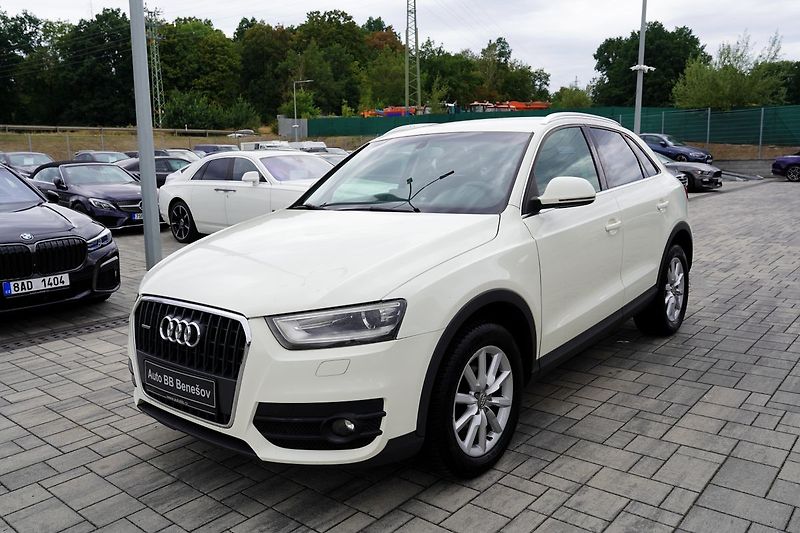 Audi Q3 2.0 TDI Quattro/automat/180 PS - fotka 2 z 38