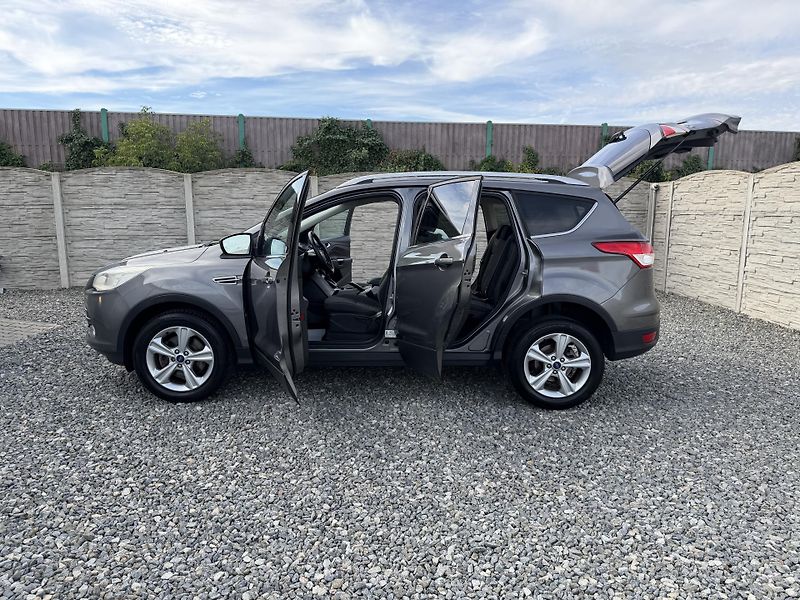 Ford Kuga 2.0TDCi 140PS 162TKM SERVIS!!! - fotka 138 z 162