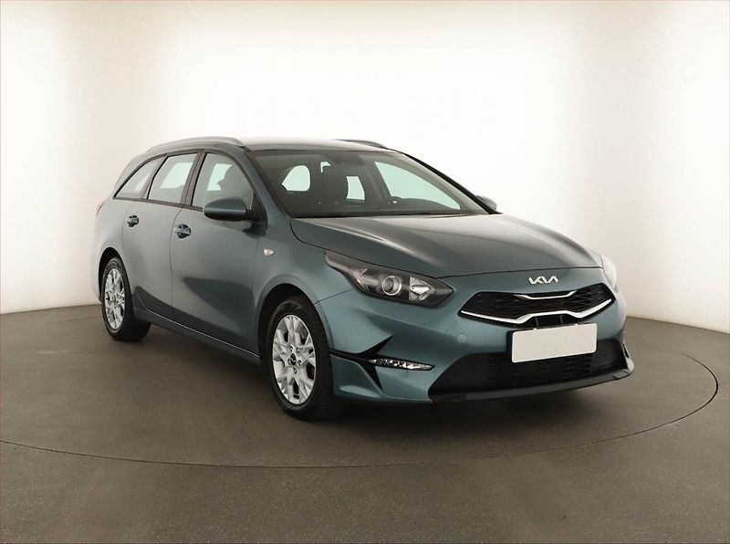 Kia Ceed (2023) Spin 1.0 T-GDI, SPIN, DPH - fotografie inzerátu