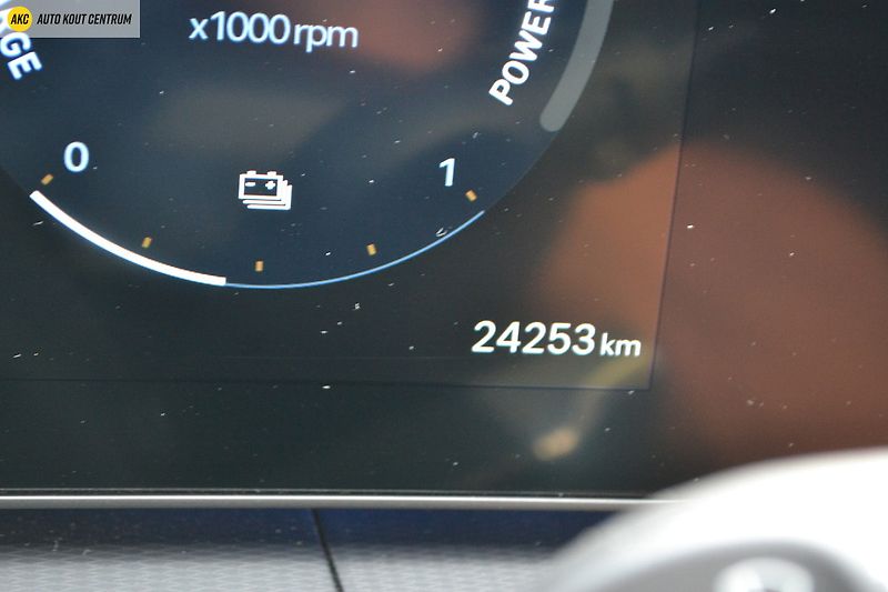 Hyundai Santa Fe 1.6T-GDI HEV 4WD CALLIGRAPHY 7 - fotka 73 z 95