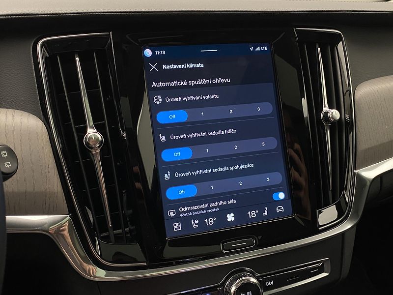 Volvo V90 CC B5 AWD ULTIMATE REZERVACE - fotka 47 z 68