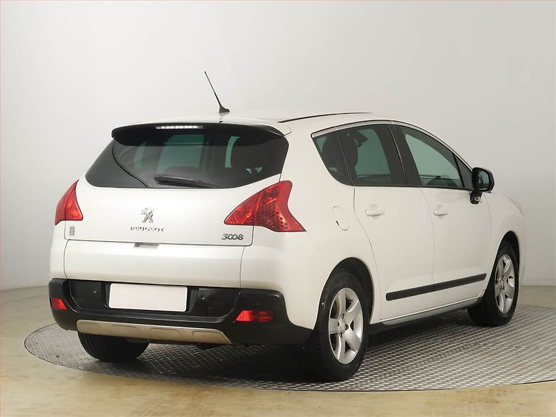Peugeot 3008 (2013) Hybrid4, Automat, Tempomat - fotka 5 z 22