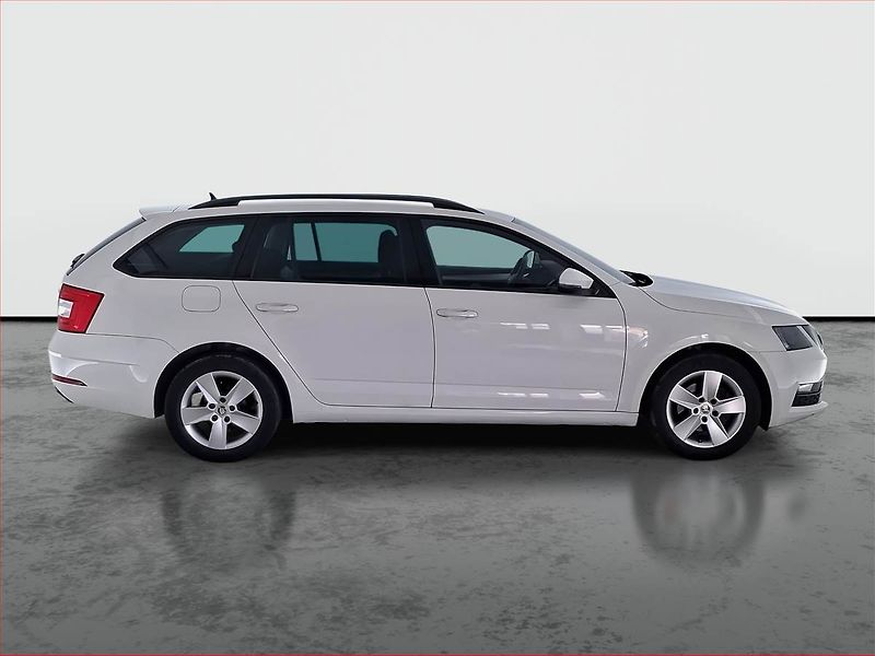 Škoda Octavia (2020) 1.0 TSI, Tempomat - fotka 6 z 18