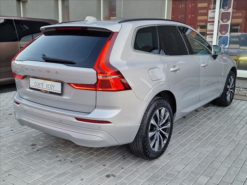 Volvo XC60 B5 AWD Momentum Pro,ČR,1.Maj. - fotka 10 z 50