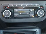 Volkswagen Golf Plus (2012) Comfortline 1.6 TDI, Tempomat - náhled 17