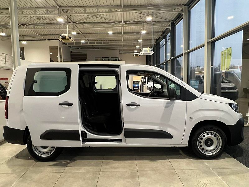 Opel Combo (2026) Crew Van L2 1,5 CDTi 102k MT6 - fotka 3 z 13