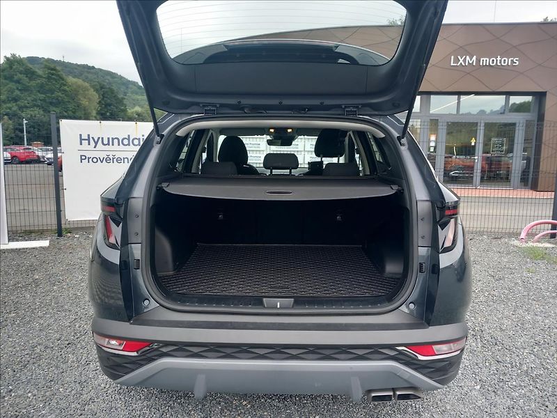 Hyundai Tucson 1,6 T-GDI DCT SMART - fotka 20 z 21