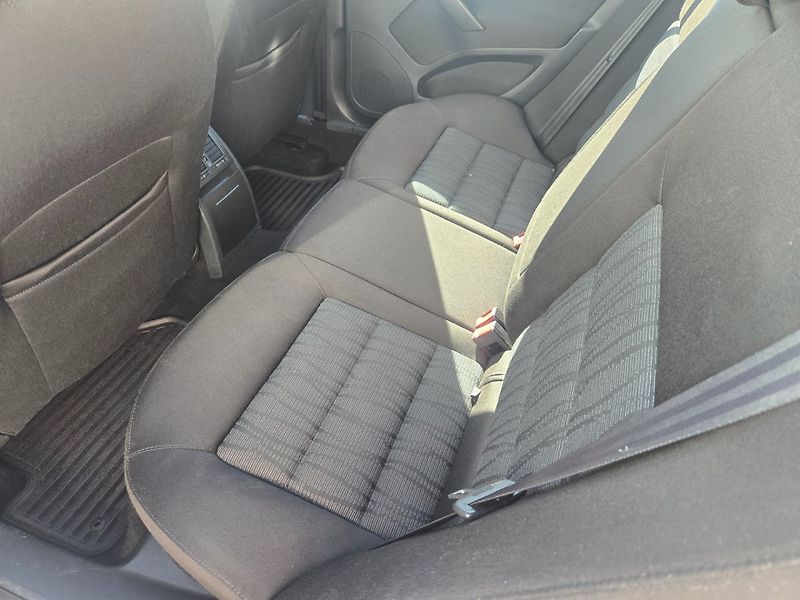 Škoda Octavia (2012) 2.0 TDI STK,Nová spojka - fotka 14 z 27
