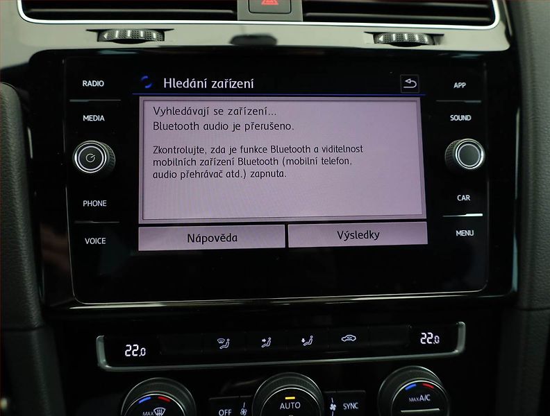 Volkswagen Golf (2019) R-Line 1.5 TSI, Serv.kniha - fotka 14 z 16