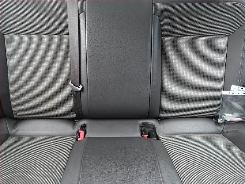 Opel Astra (2010) 1.4 T, po STK, dobrý stav - fotka 10 z 17