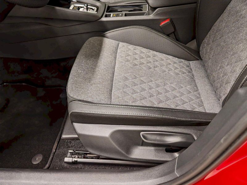 Škoda Octavia (2025) 1.5 TSI 110 kW DSG Sportline - fotka 23 z 31
