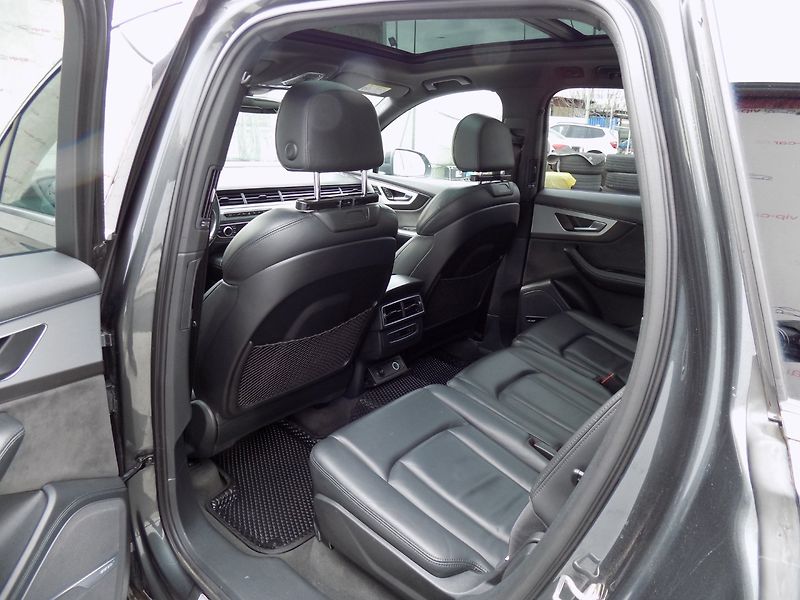 Audi Q7 (2017) 3.0TDI/E-Tron/4x4/Full-LED/ - fotka 11 z 48