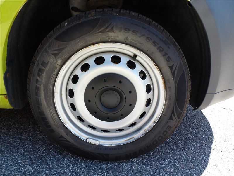 Volkswagen Caddy 1,9 TDI bez DPF - fotka 41 z 42
