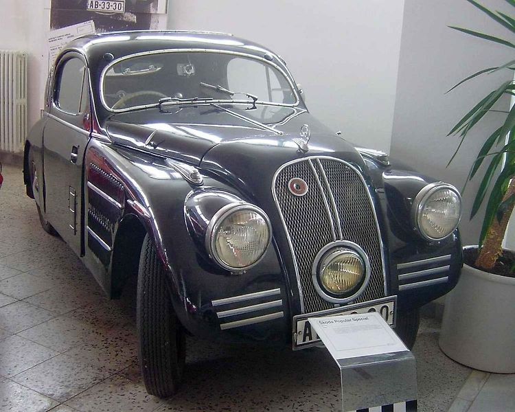 Škoda Popular 420.
