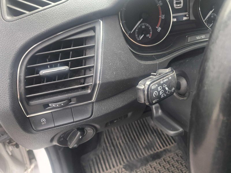 Škoda Fabia III kombi 1,0 TSi 2BH6974 - fotka 16 z 19