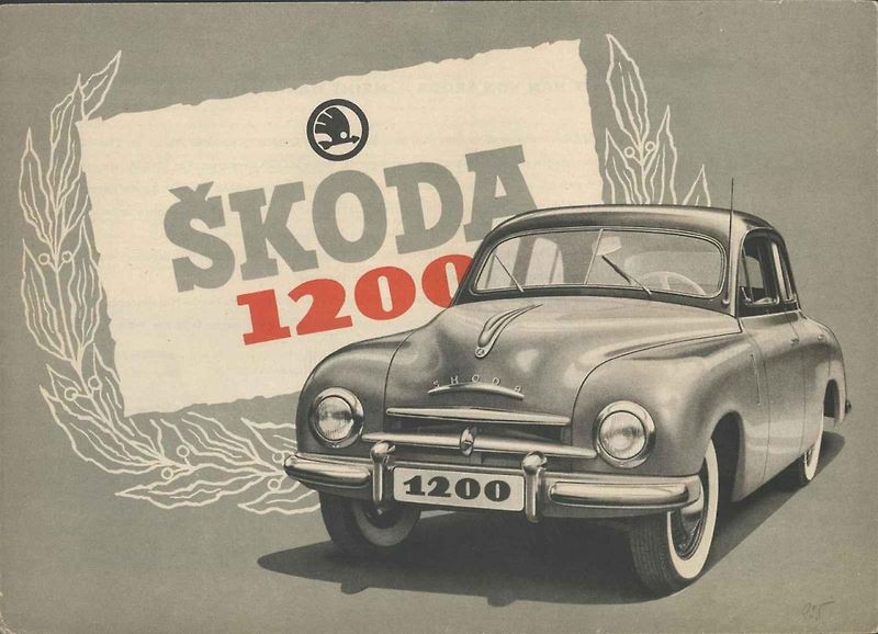 Škoda 1200 na startu veteránské rallye