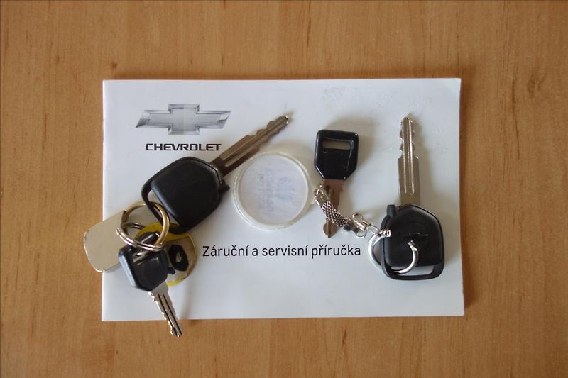 Chevrolet Spark 1,0 i, ČR, KLIMA, 29TIS.KM. - fotka 29 z 33