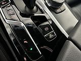 BMW Řada 5 3,0   530xD,210kW,ČR,M-SPORT,D - náhled 32