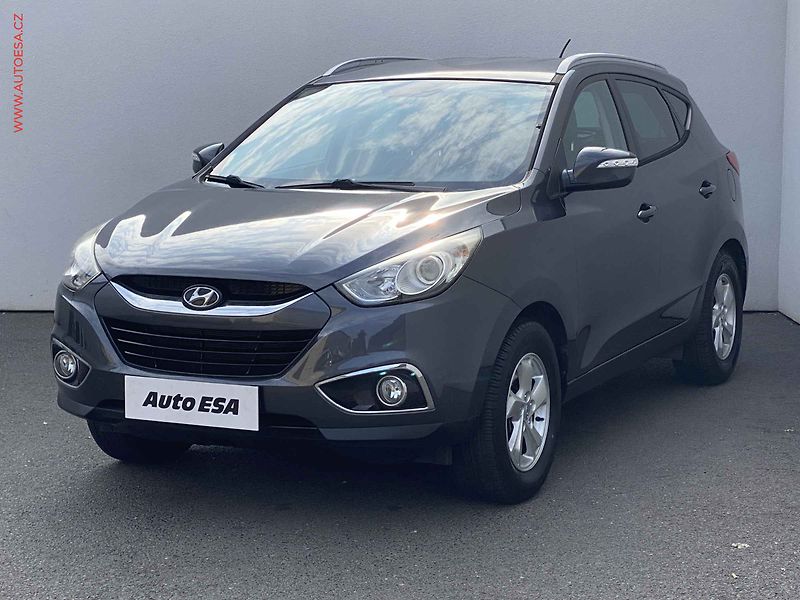 Hyundai ix35 (2011) 2.0i - fotka 3 z 16