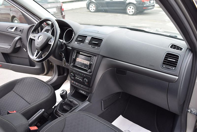 Škoda Yeti (2017) 1.2TSI 81kw ED. DRIVE TAŽ XENO - fotka 37 z 47