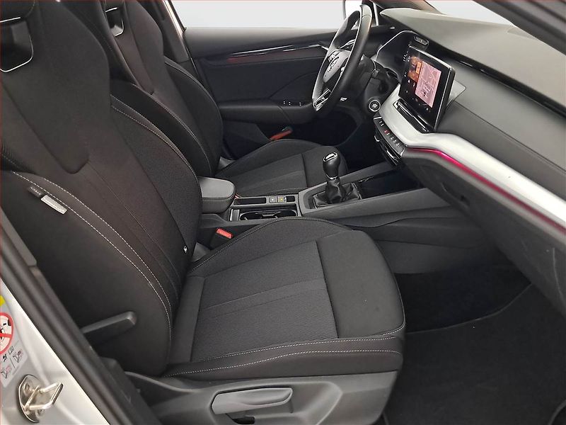Škoda Octavia (2021) 1.0 TSI, Serv.kniha, Navi - fotka 9 z 21