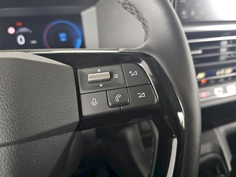 Toyota ProAce Verso (2025) L2 2.0D 106kW FAMILY WEBASTO 8 - fotka 11 z 31