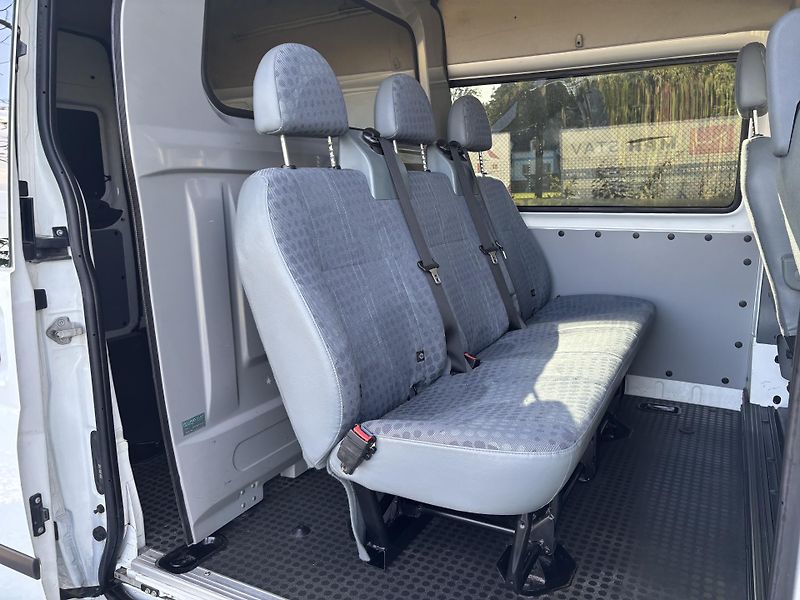 Ford Transit 350 L3H2 TREND 6 MÍST - fotka 24 z 41
