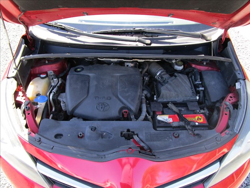 Toyota Verso 1.6 D-4D, aut. Klima, 1. maj. - fotka 38 z 41