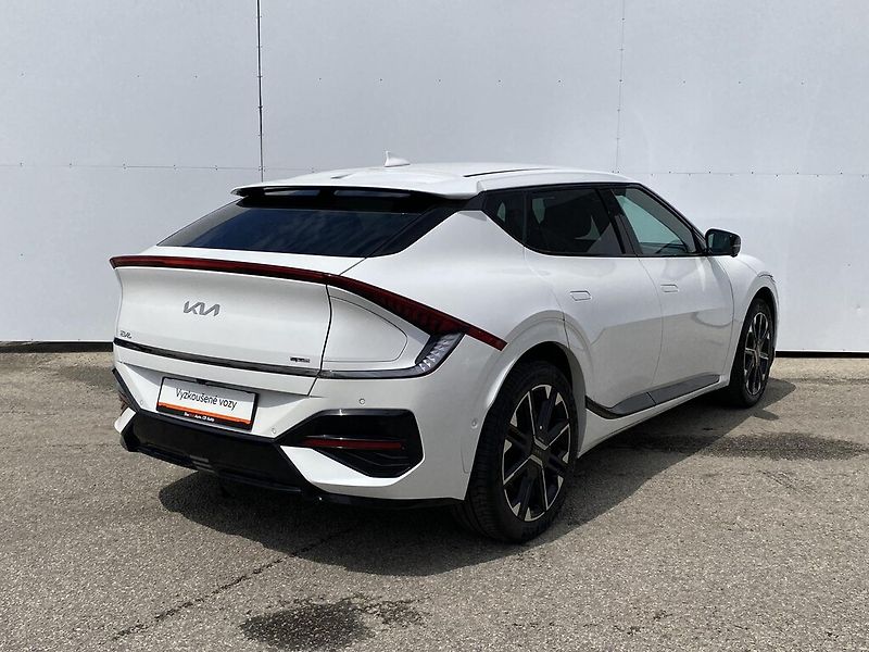 Kia EV6 239 kW / 84 kWh 4x4 GT-Line - fotka 2 z 30