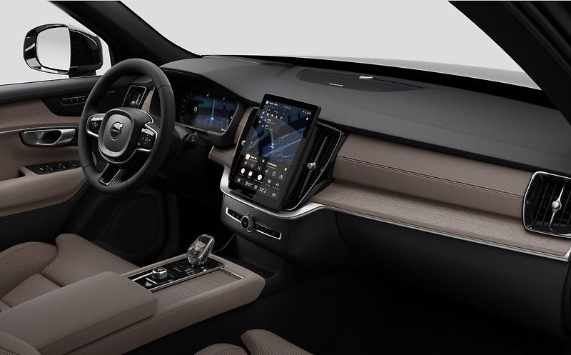 Volvo XC90 (2026) B5 AWD PLUS BRIGHT - fotka 7 z 17