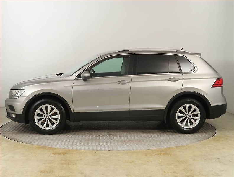 Volkswagen Tiguan (2020) 1.5 TSI, ČR,1.maj, Serv.kniha - fotka 3 z 23