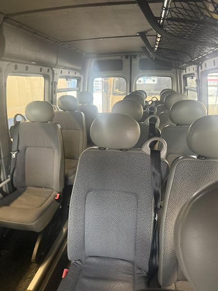 Opel Movano (2004) 14+1 míst - fotka 10 z 12