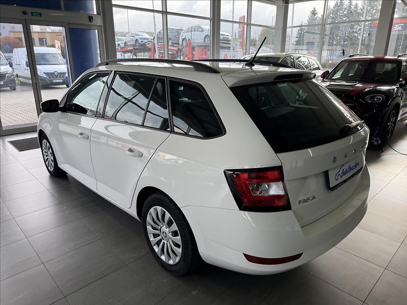 Škoda Fabia 1,0   TSI 70kW,ČR,SERVISKA - fotka 4 z 18