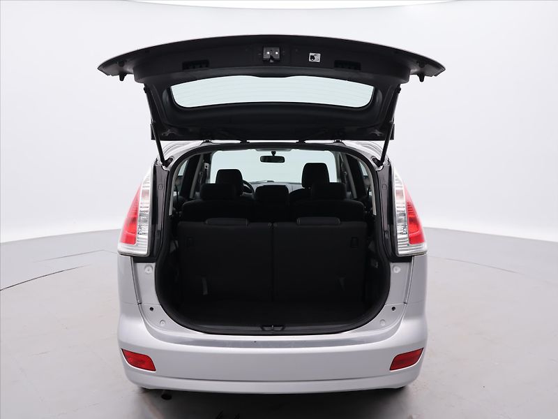 Mazda 5 1,8 i 85kW 7-Míst Serv.K. CZ 1 - fotka 9 z 30