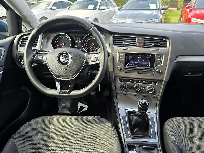 Volkswagen Golf 1.2TSI DIGI KLIMA 1Majitel - fotka 10 z 19