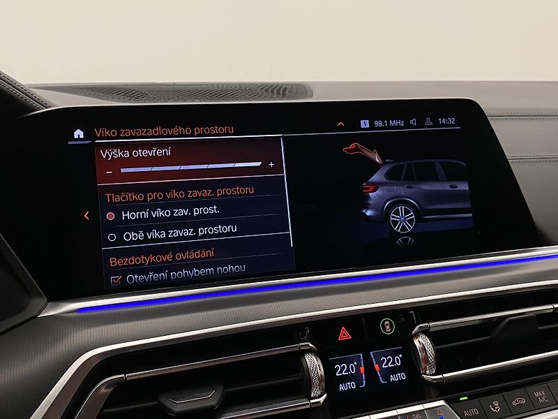 BMW X5 M50D xDrive CZ AUT REZERVACE - fotka 96 z 123