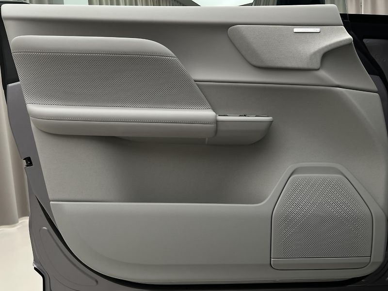 Volvo EX60 (2026) P10 PURE ELECTRIC ULTRA TWIN - fotka 24 z 54