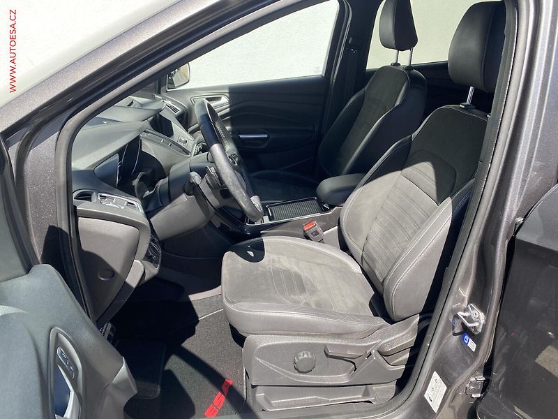 Ford Kuga (2017) 2.0TDCi 4x4, ČR, AT, bixen - fotka 9 z 17