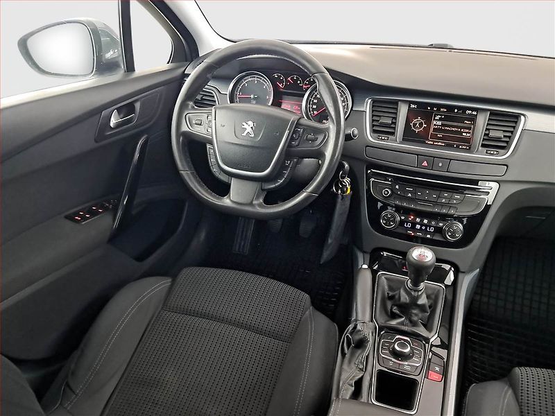 Peugeot 508 (2012) 2.0 HDi, nová STK, Tažné - fotka 7 z 19
