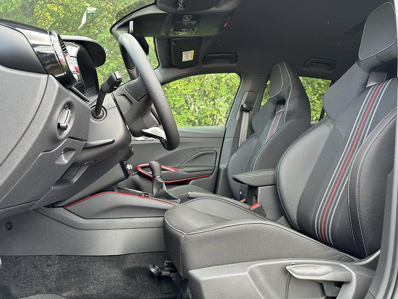 Škoda Fabia 1.0TSi Monte Carlo 116PS V.Coc - fotka 10 z 36